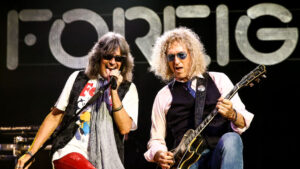 Foreigner to headline kickoff event for Barrett-Jackson auction in Scottsdale