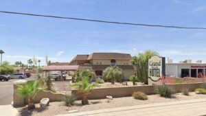 Mesa moves forward with converting hotel into temporary homeless shelter