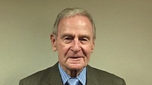 Navy Cross recipient remembers bravery of comrades during Vietnam War