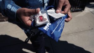 Arizona to receive 55,000 units of naloxone over next 2 years as part of national opioid settlement
