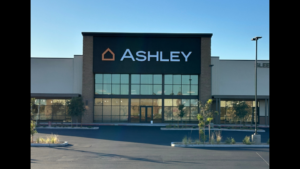 Queen Creek Crossing fully leased with new stores and restaurants opening soon