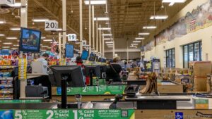 Warren, Sanders, other lawmakers send letter to FTC opposing Kroger-Albertsons acquisition
