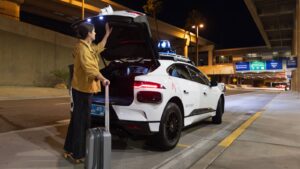 Waymo robotaxis start driving to Phoenix Sky Harbor Airport terminals during off-peak hours