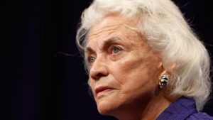 Sandra Day O'Connor, who blazed a trail from Arizona to US Supreme Court, dies at 93