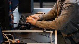 Phoenix man arrested for making online threats against Biden, Harris