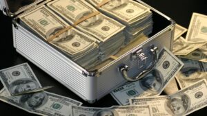 Money launderer who scammed Arizona victim out of $5 million sentenced