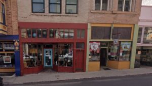 Fire tears through 2 businesses in Bisbee's historic downtown district