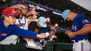 Spring training attendance in Arizona rose in 2024 with help from World Series teams, Shohei Ohtani