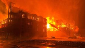 Fire at construction site in northern Arizona prompts evacuations