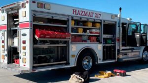 School, businesses evacuated because of gas leak near 27th and Northern avenues in Phoenix
