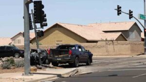 17-year-old girl dies after morning collision in Peoria