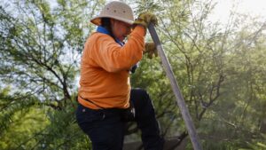 With extreme metro Phoenix heat around the corner, health official says preparation is key