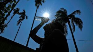 Back in the hot seat: Another excessive heat warning issued for metro Phoenix
