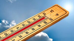 Heat wave expected to push temperatures to record levels in Phoenix this week