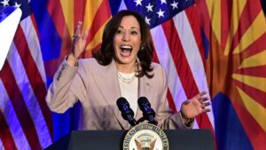 Border could be hardest issue for VP Kamala Harris to win Arizona voters on, Valley political expert says