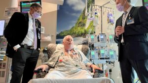 Arizona surgeons help cancer patient regain voice with rare larynx transplant