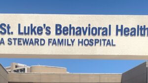 St. Luke's Behavioral Health Center in Phoenix shut down to address health and safety concerns