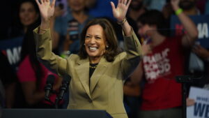 Kamala Harris promises immigration reform, abortion rights in first Arizona rally