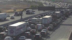Rush-hour crash on Interstate 10 backs up morning traffic for miles in West Valley