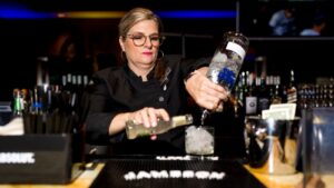 Arizona Restaurant Association leader says Proposition 138 right move for service industry