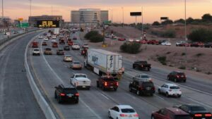 Weekend freeway roadwork to cause detours, delays in Phoenix, East Valley