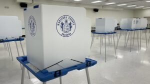 Here's what you need to know about emergency voting in Maricopa County