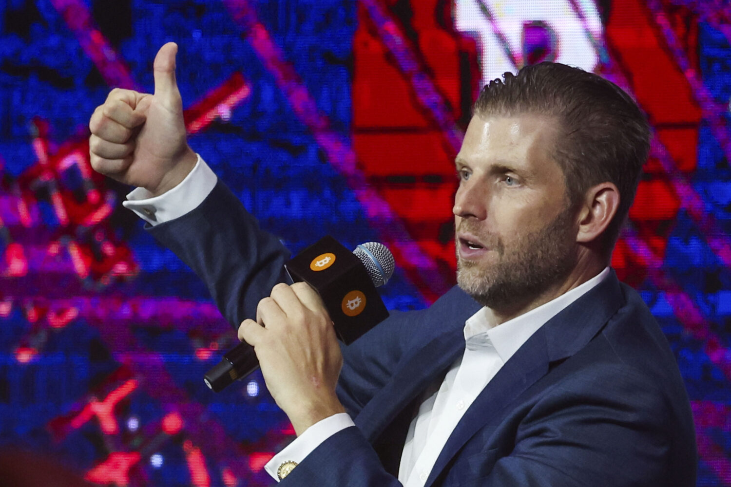 Trump-backed bitcoin company begins trading on Nasdaq - KTAR.com