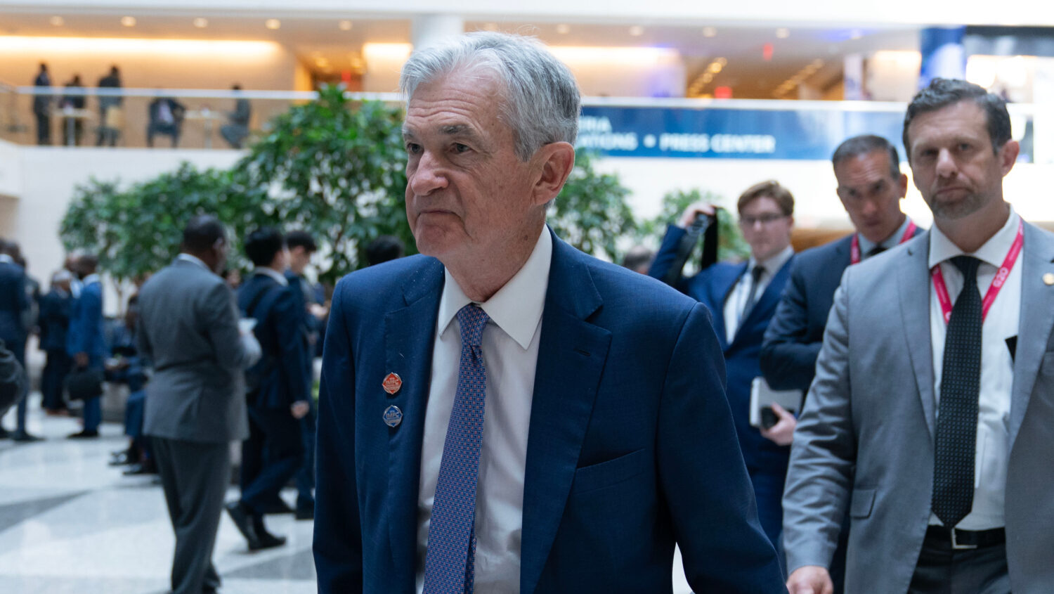 Justice Department drops criminal probe of Fed chair Jerome Powell...