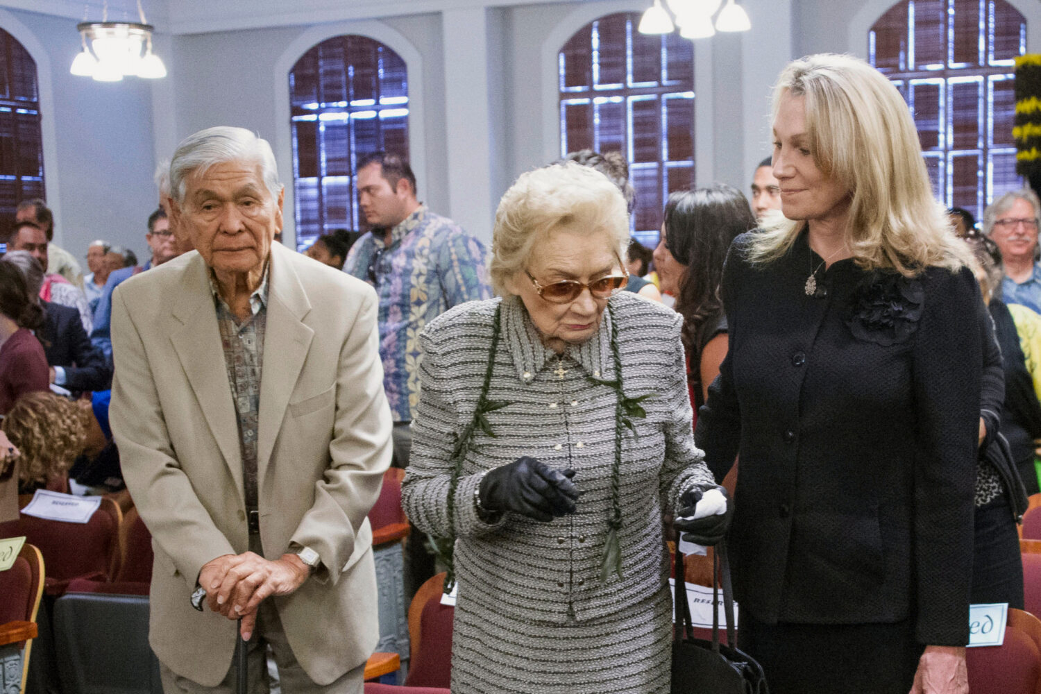 FILE - Former Hawaii Gov. George Ariyoshi, left, and and Princess Abigail Kawananakoa, center, arri...